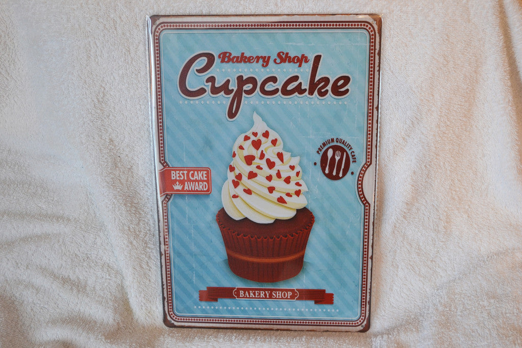 Bakery Shop Cupcake (Sprinkles Hjärtan) Kök Plåtskylt (20*30cm) Skylt Ny