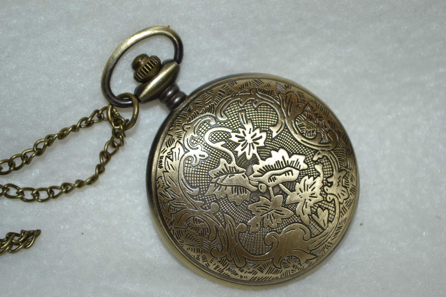 Batman m. Dekor Fickur (Quartz) Halsband Ny