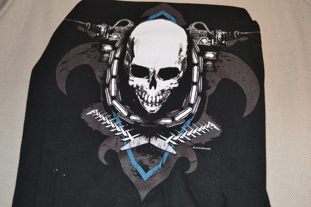Gears of War T-Shirt Strl. S (Nerd Block Exklusiv) Svart/Vit