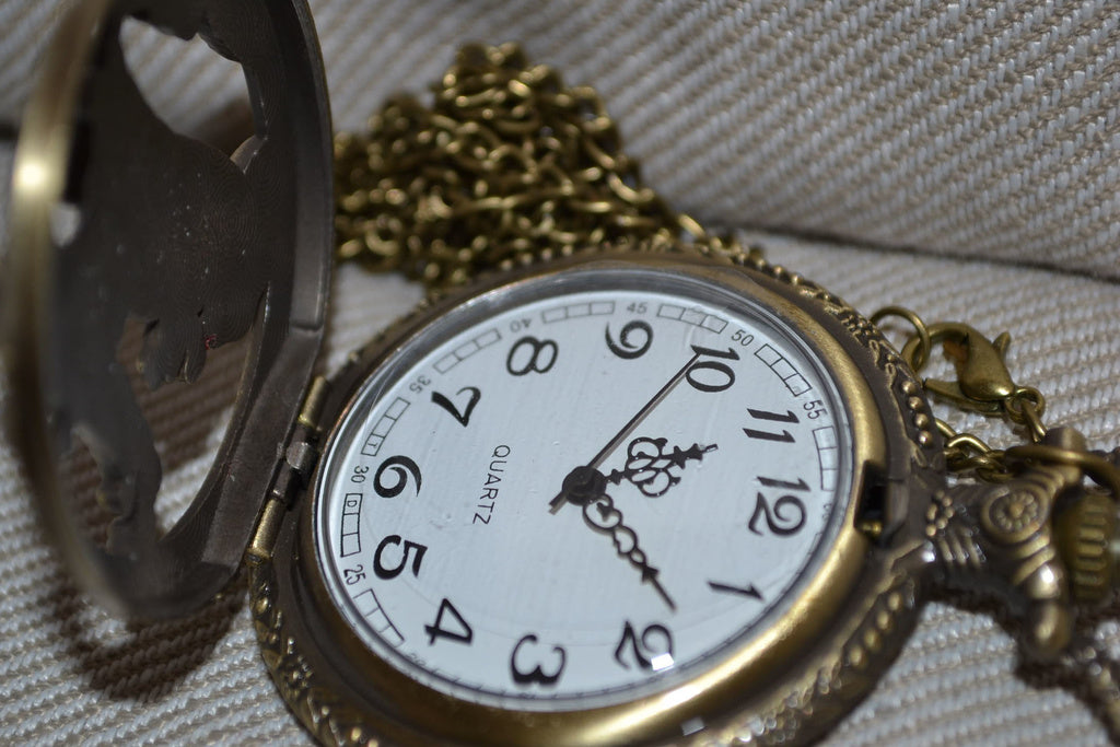 2st Vargar/Hundar (Fickur) Brons/Vintage Klocka Halsband (Qu