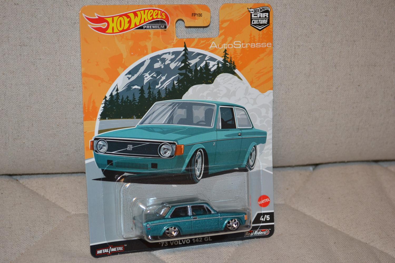 Volvo 142 GL 1973 1:64 Hot Wheels Grön/Blå 7cm Ny