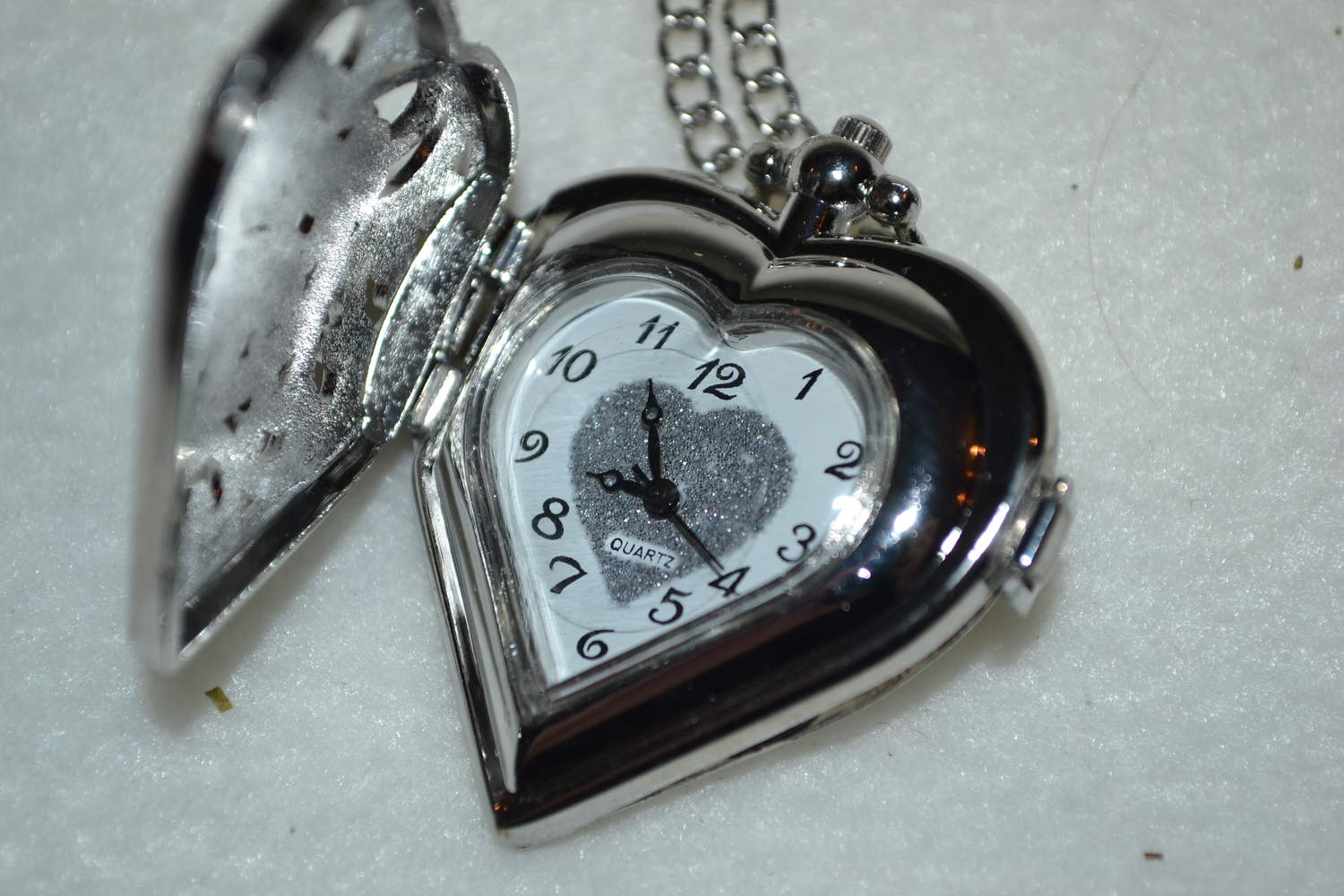 Fickur Hjärta Silver Plätering Mellan Fickur (Quartz) Halsband Ny