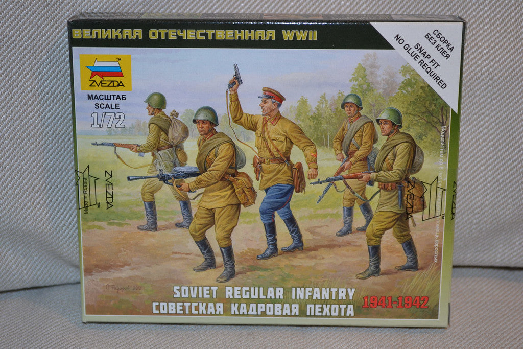 Soviet Regular Infantry 1939-1942 WWII 1:72 Zvezda (ZV6179)