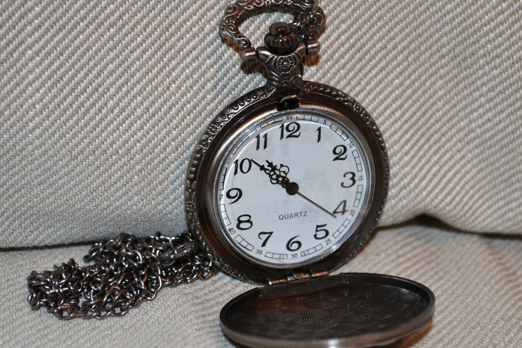 Varg Stark fr. Game of Thrones Fickur Grå/Metall Klocka Hals