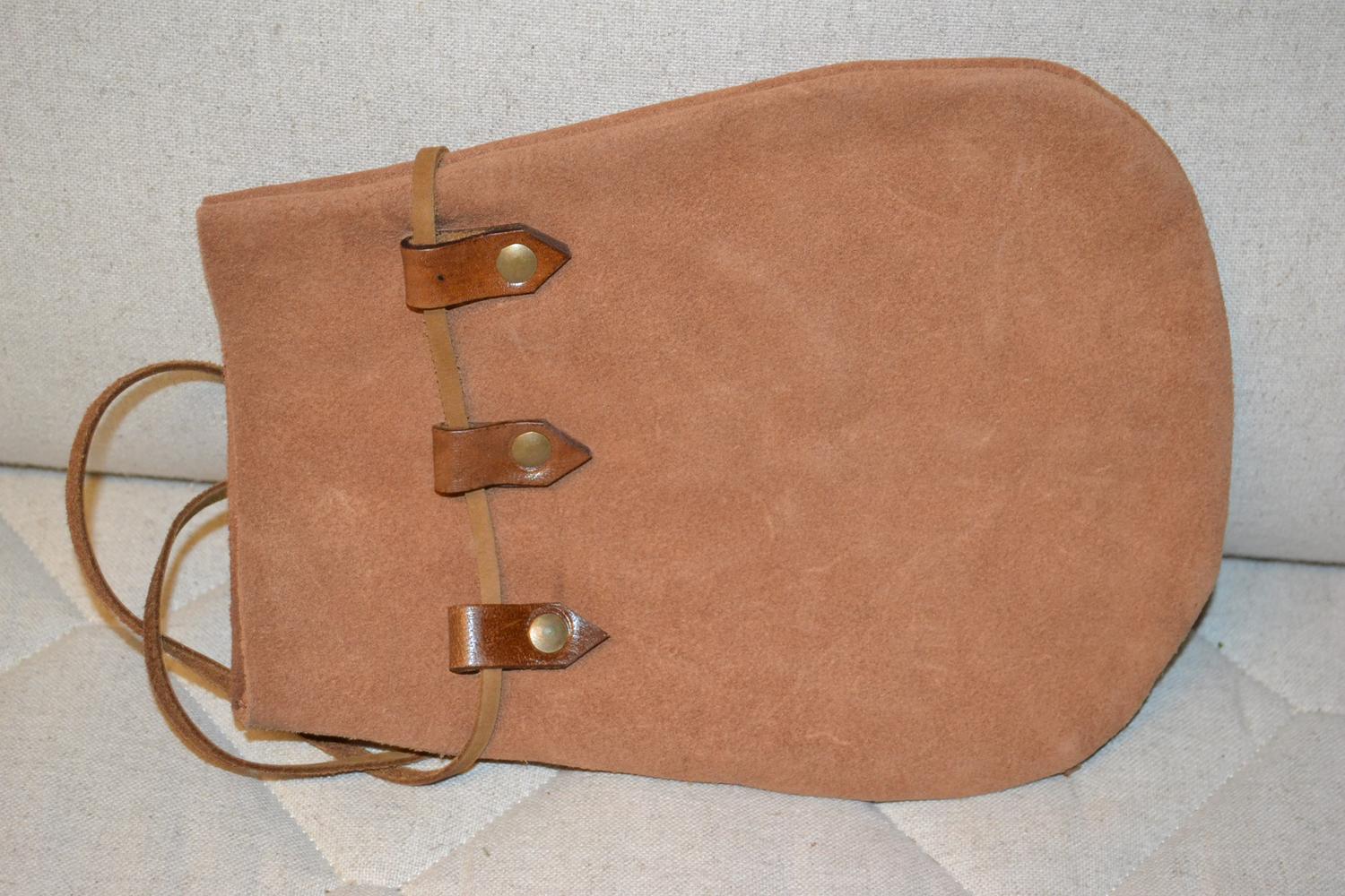 Mellan Medeltida Ficka Pung m. Kors Läder Band 21*16cm Rollspel Mynt Ny