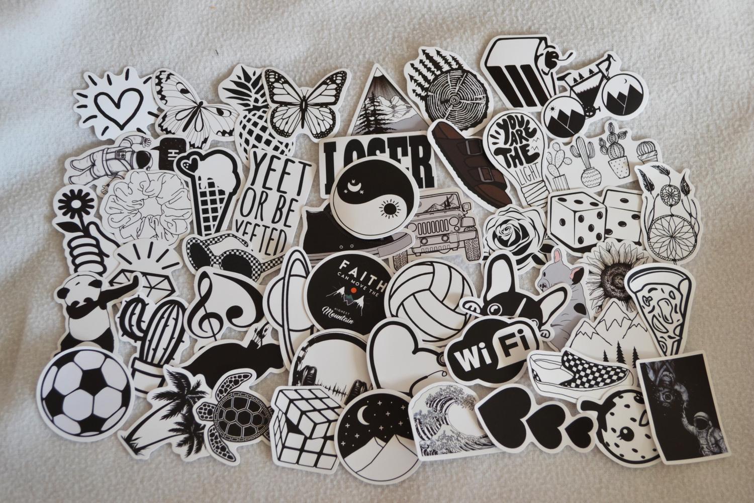 Svart/Vita Tärningar, Sport, Ying Yang 50st Klistermärken Stickers (Ca 7-4cm) Ny