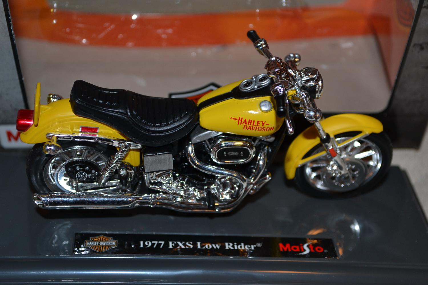 1977 FXS Low Rider Gul Harley-Davidson 1:18 Maisto (Series 38) Ny