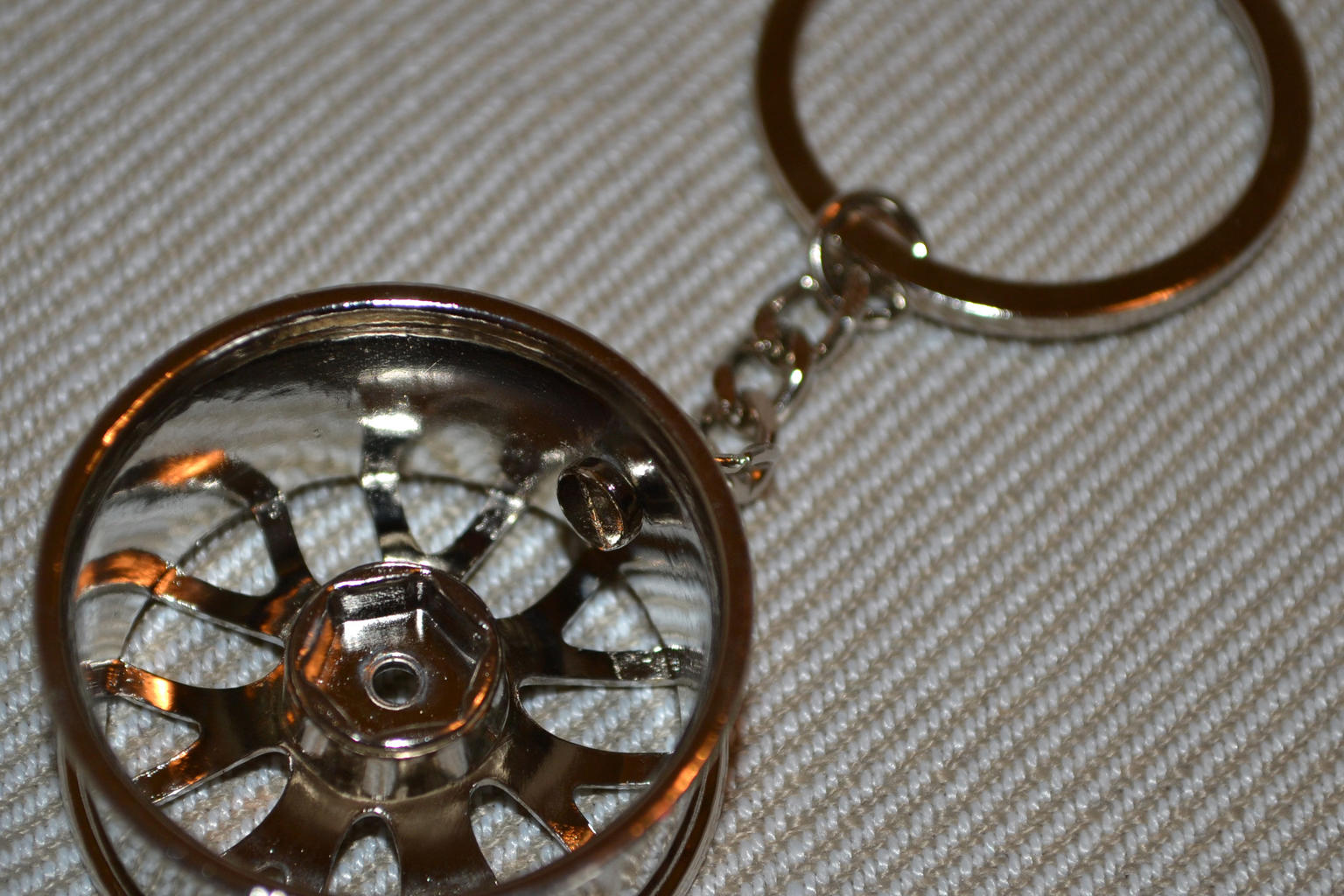 Fälg Hjul (Nyckelring) Mini Krom/Metall Styling 3,5cm Ny