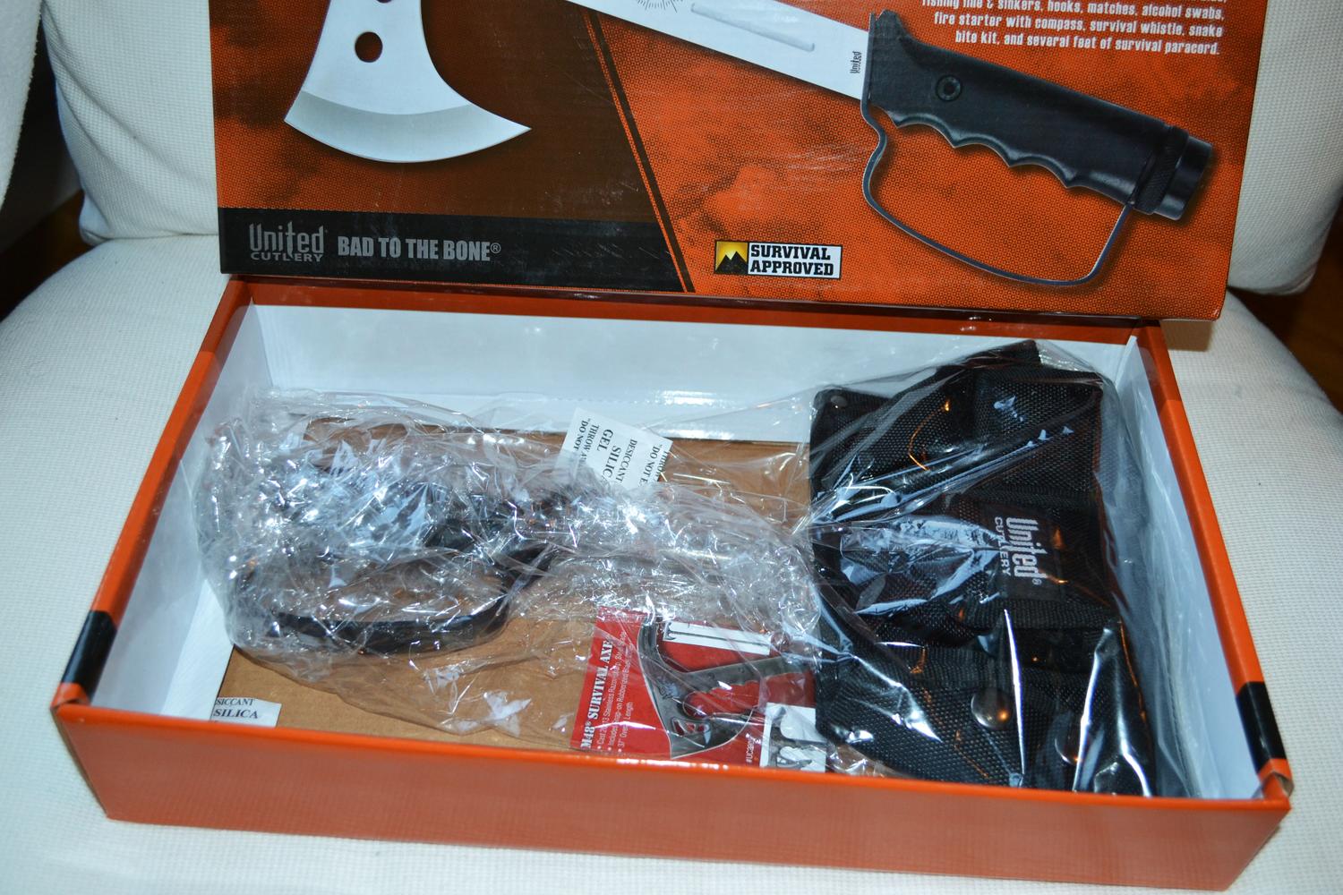 Bushmaster Överlevnadsyxa Tillbehör Slida Svart United Cutlery 34/20cm Yxa Ny