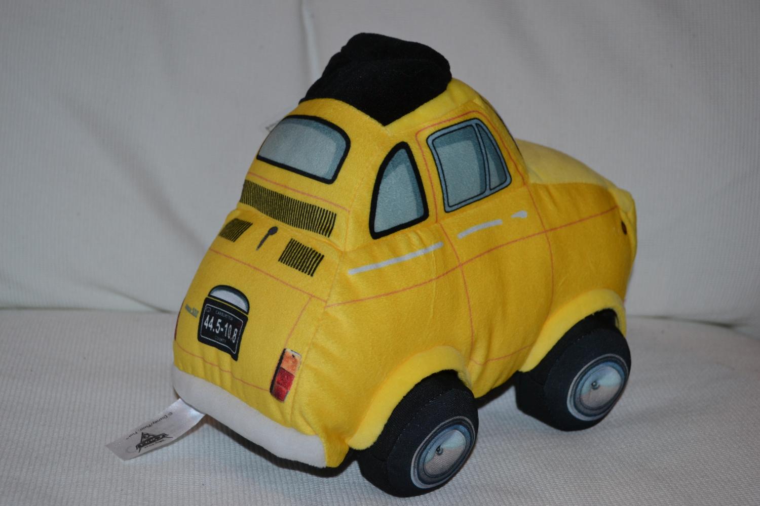 Luigi Bilar Disney Mjukis Plushie 23cm Gul Ny