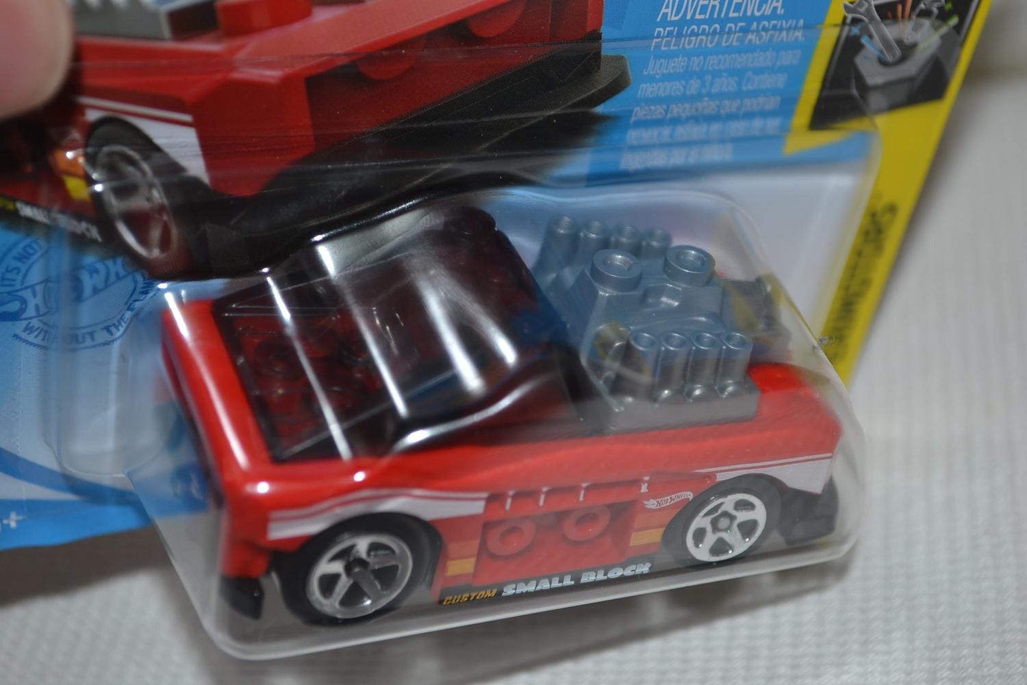 Custom Small Block Röd Lego 1:64 Hot Wheels 2021 7cm Ny