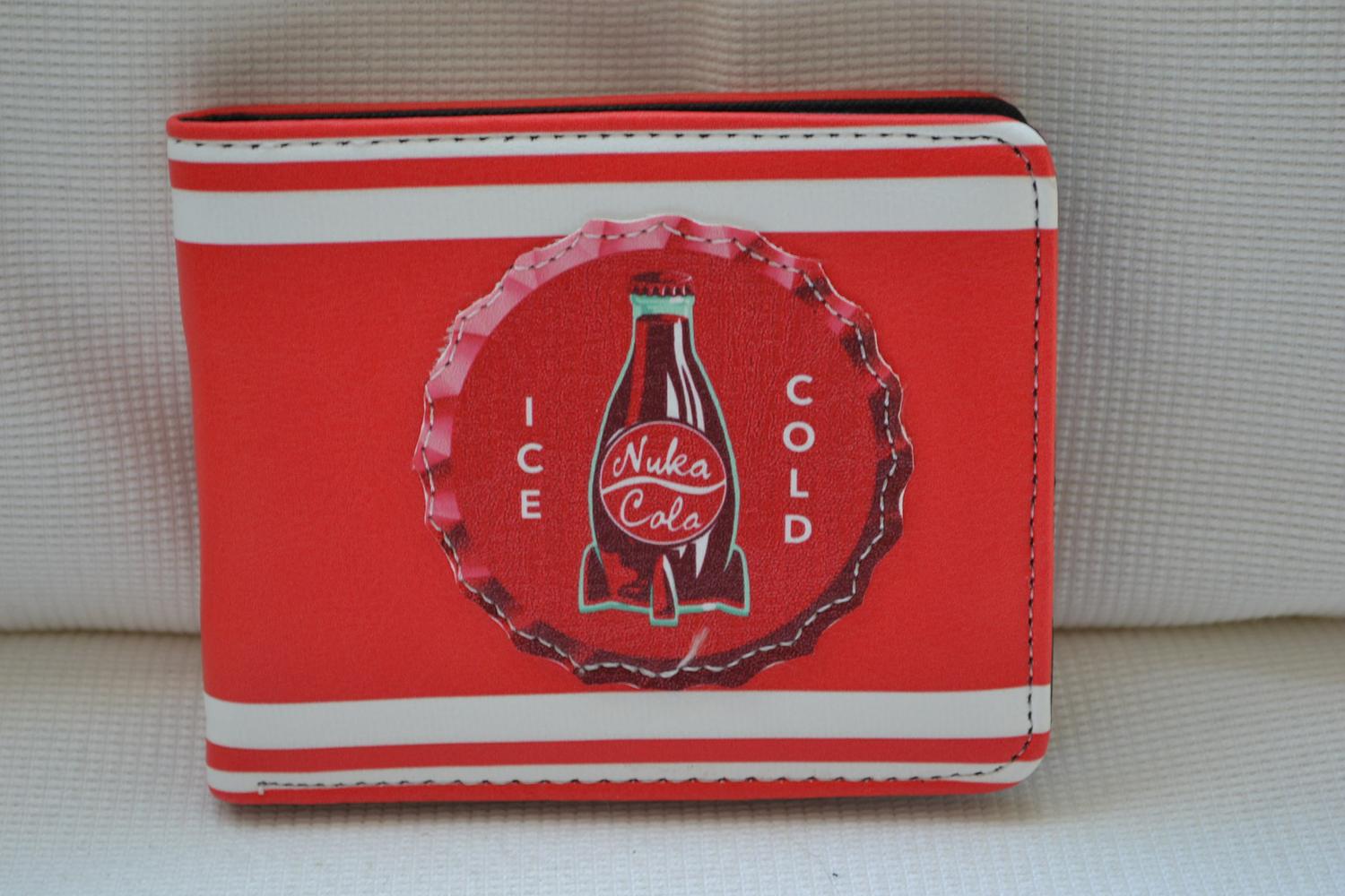 Nuka Cola Röd Fallout Börs Plånbok (11*9cm) Ny