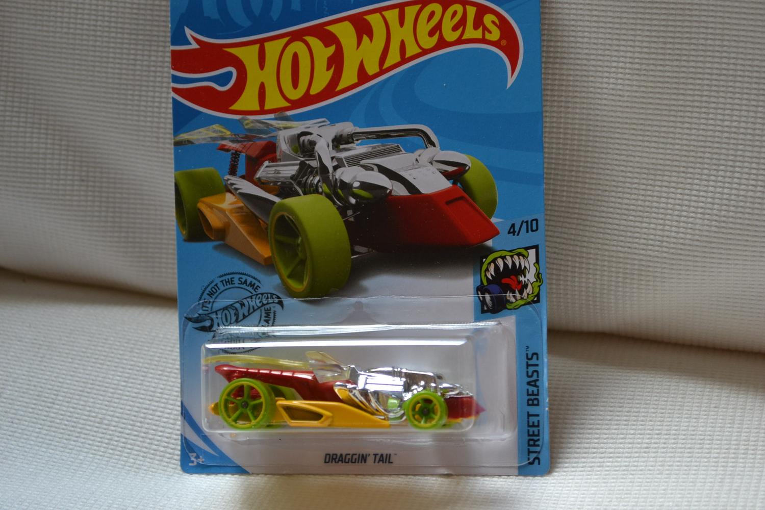 Draggin Tail Dagslända Insekt 1:64 Hot Wheels (USA Long card 2018) Ny