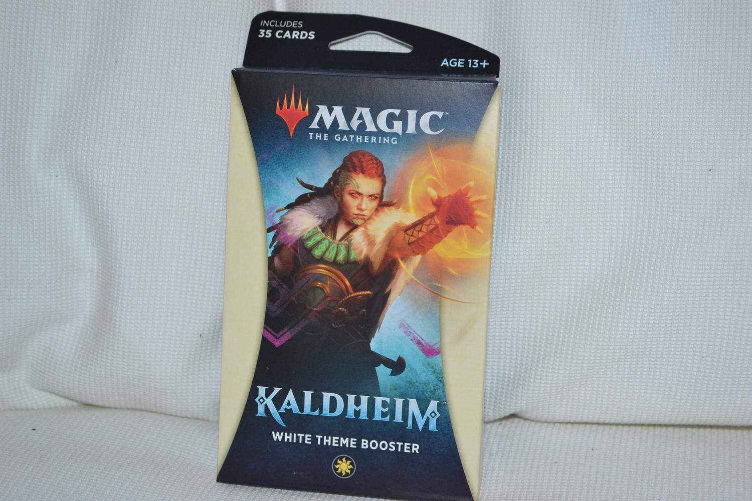 Vit Kaldheim Theme Booster Magic the Gathering MTG ENG Ny