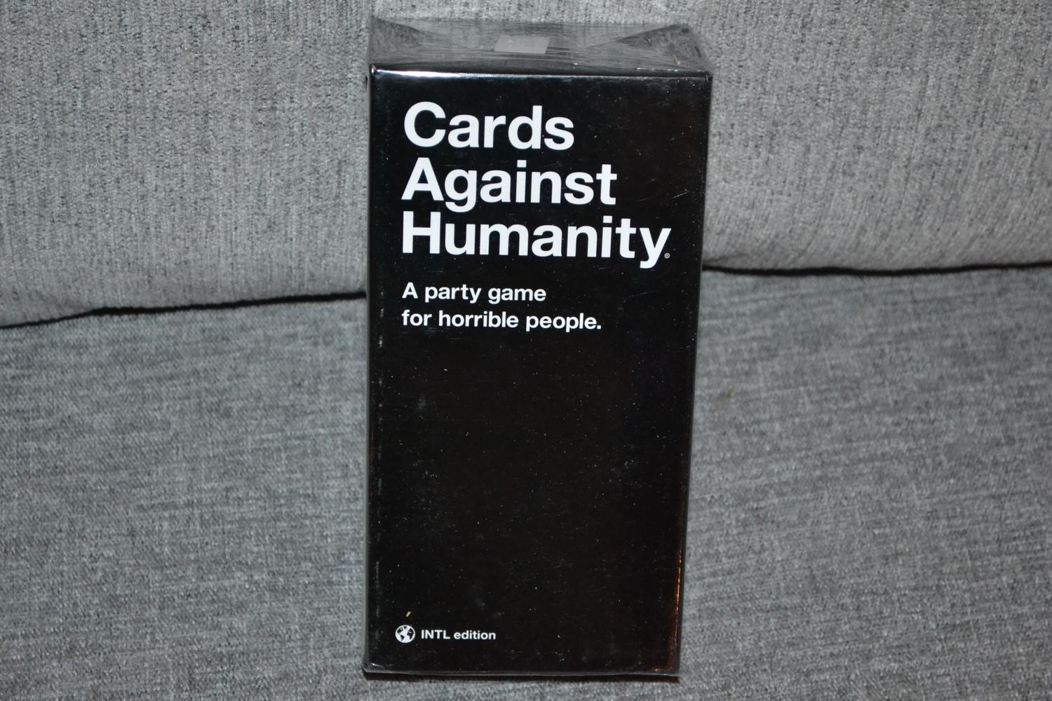 Cards Against Humanity International Edition Sällskapsspel Ny
