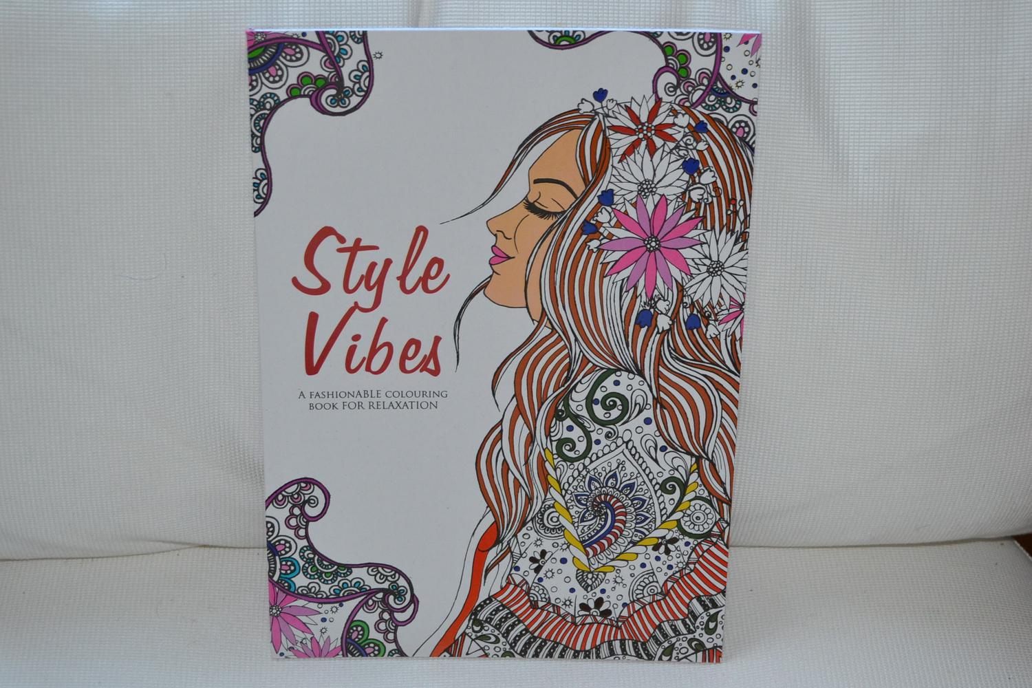 Målarbok Style Vibes A4 32sidor Vuxen Ny