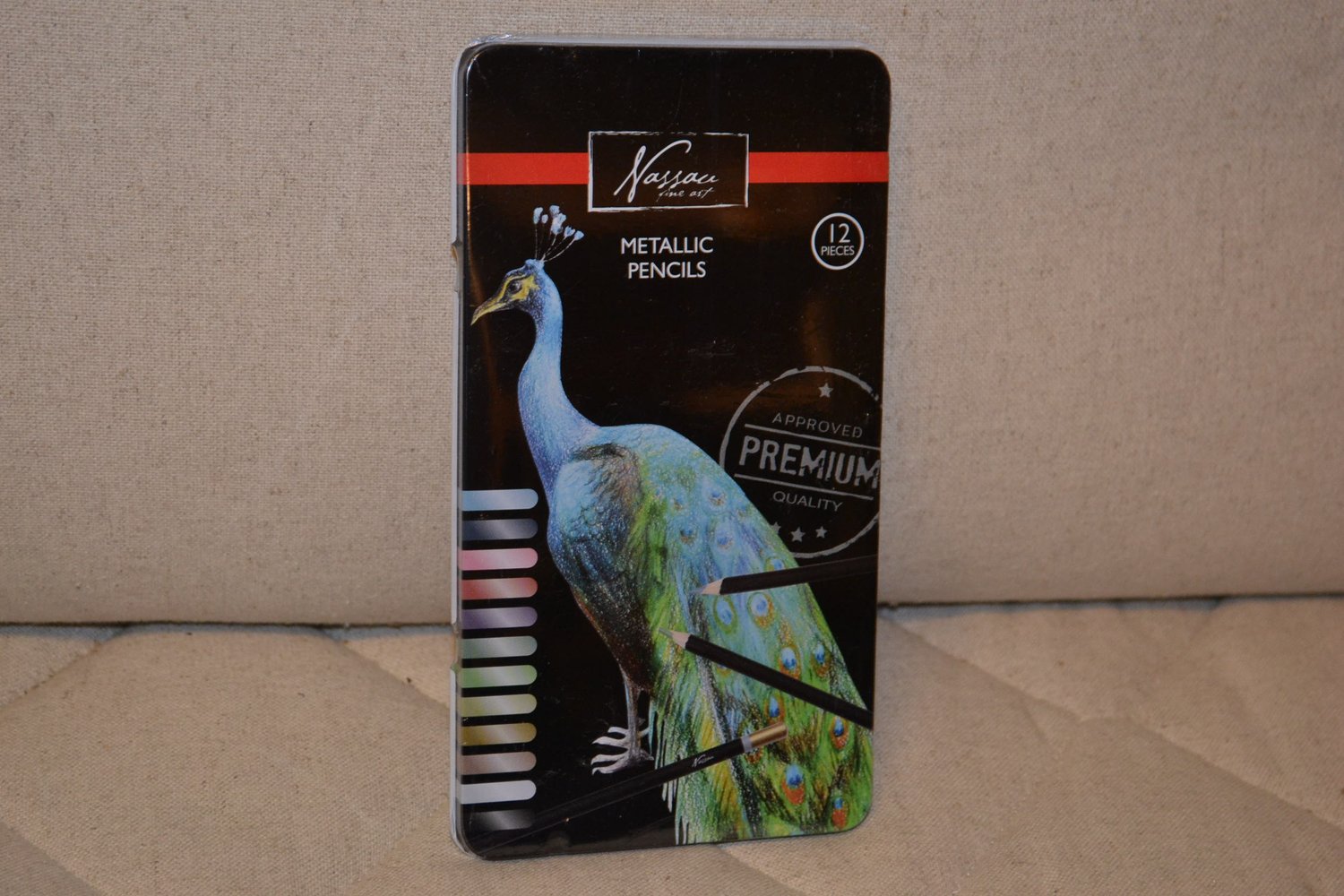 12st Nassau Metallic Pens Metallpennor Plåtlåda Ny