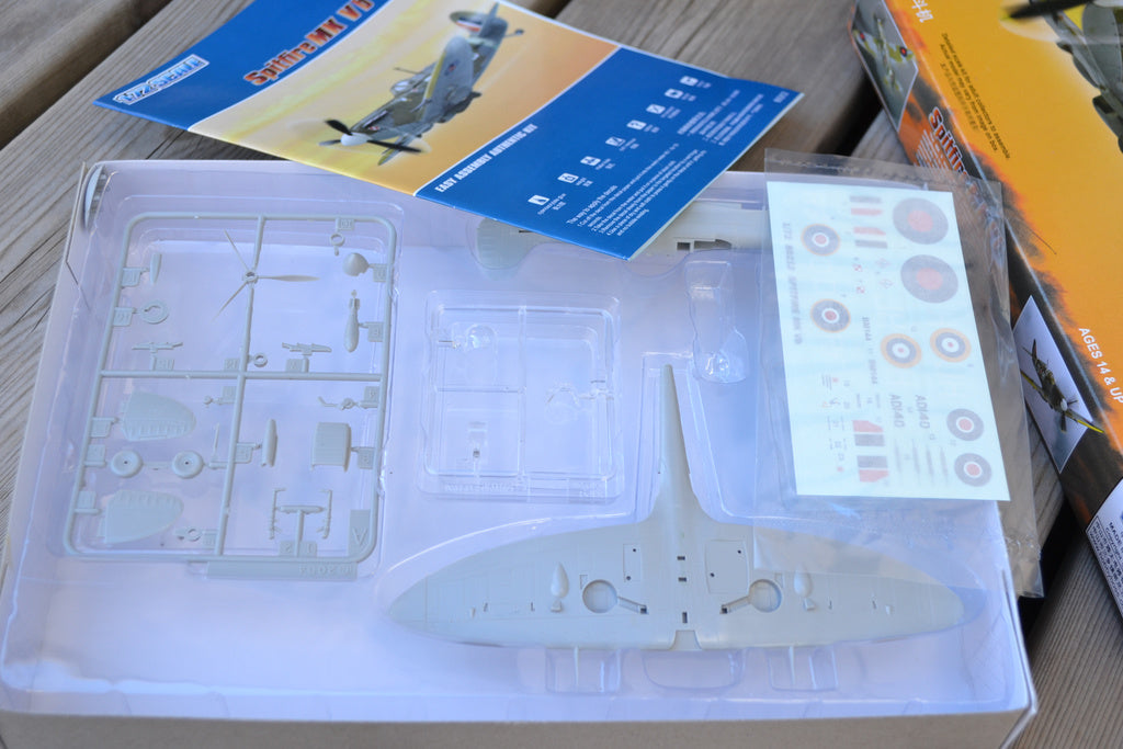 SPITFIRE MK VB 1:72 Hobbyboss 80212 Flygplan Ny