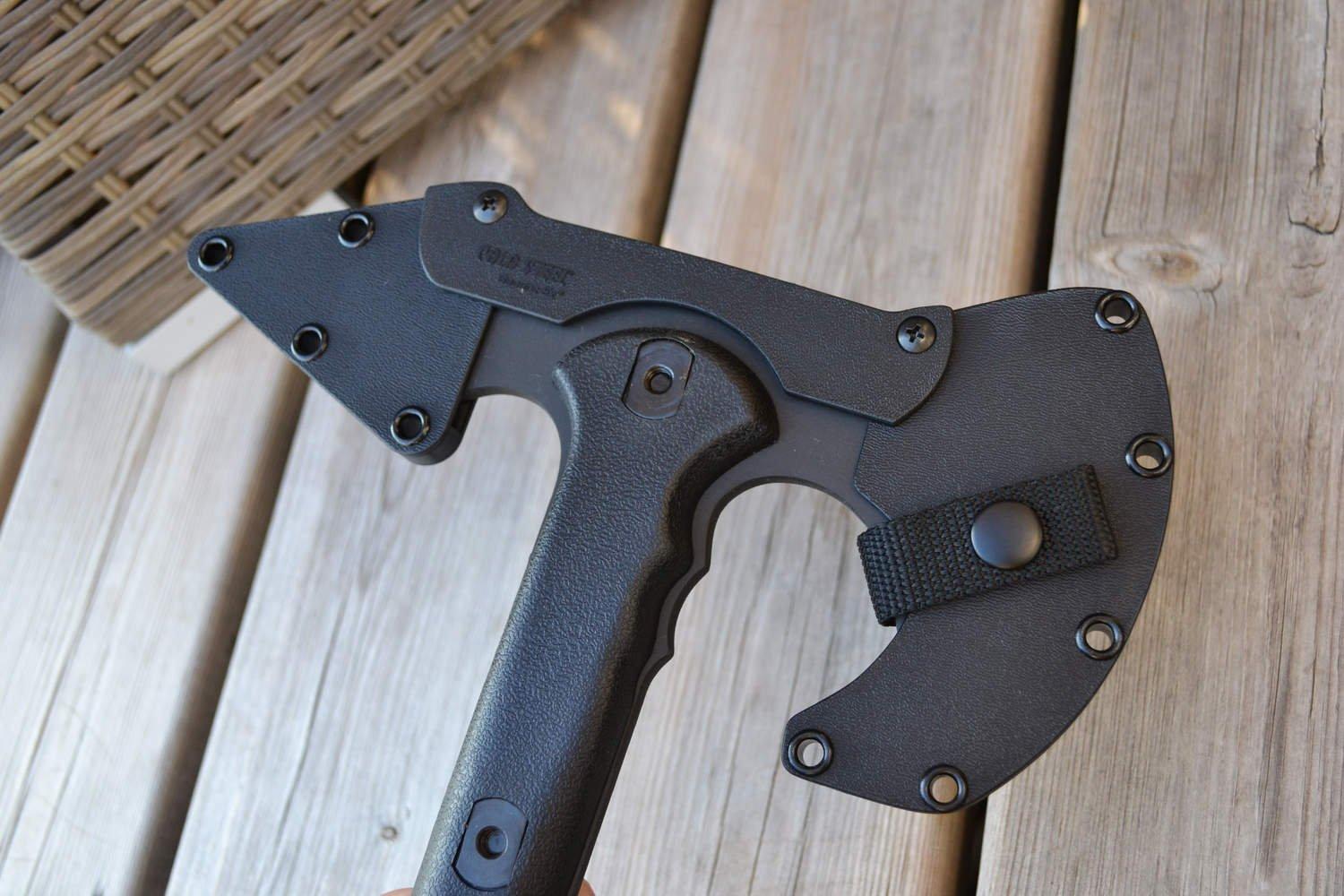 Yxa Trench Hawk Cold Steel 90PTH 48,5cm Svart