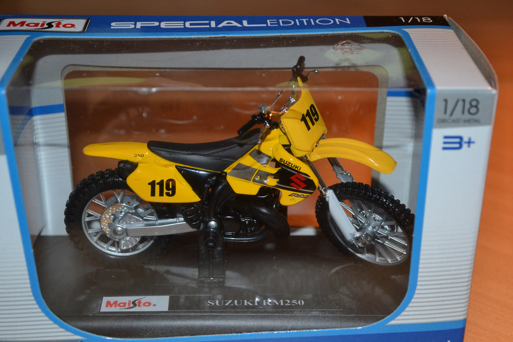 Suzuki RM250 Gul 1:18 Maisto (Motorcross Racing) Ny