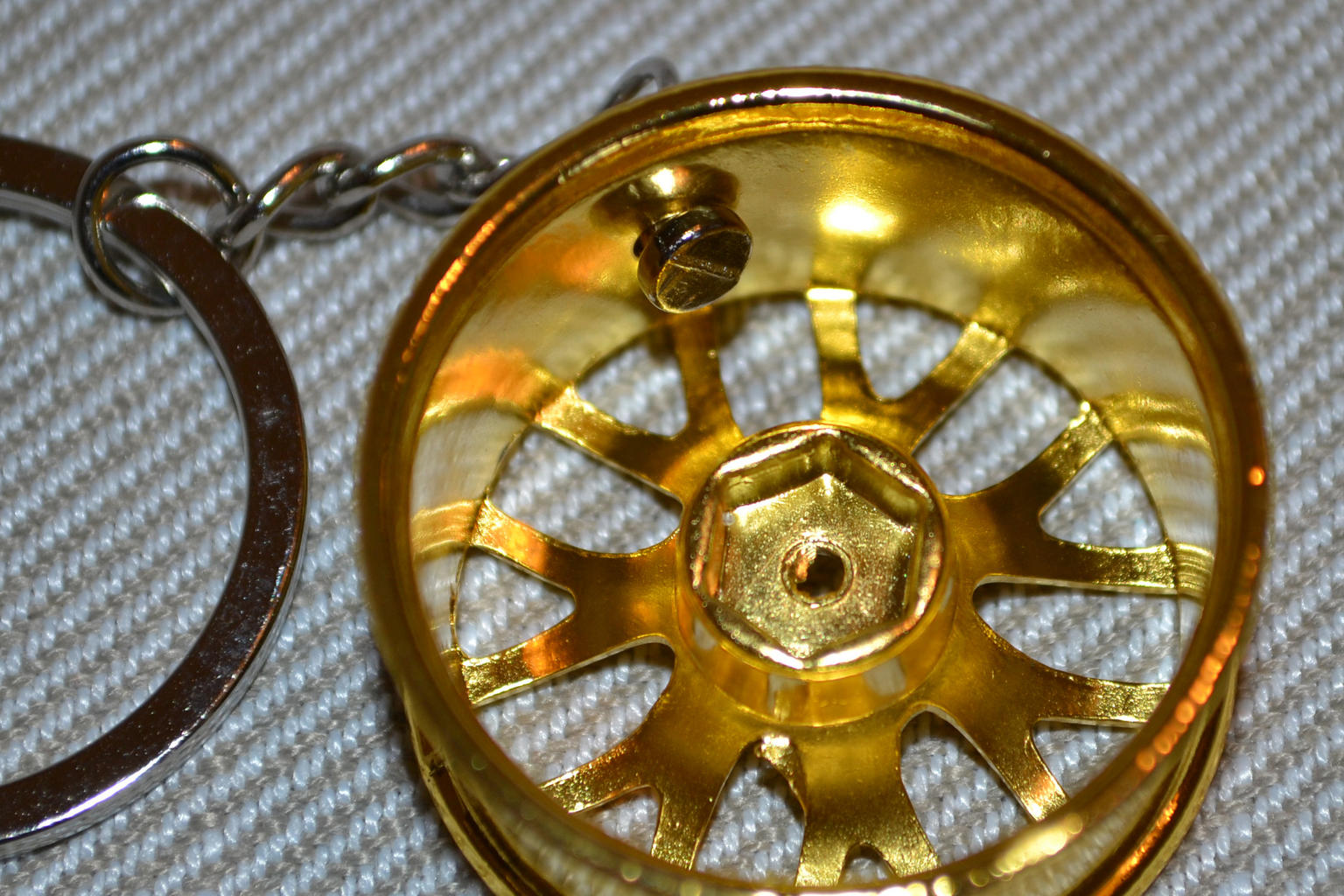 Fälg Hjul (Nyckelring) Mini Guld Styling 3,5cm Ny