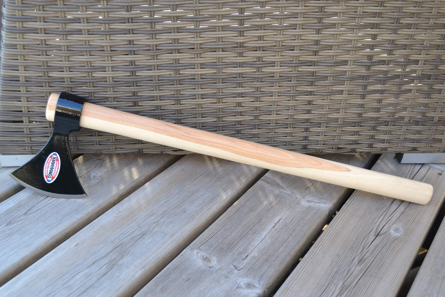 Stridsyxa Viking Norsk Stil (Trä) 56cm American Tomahawk Company Ny