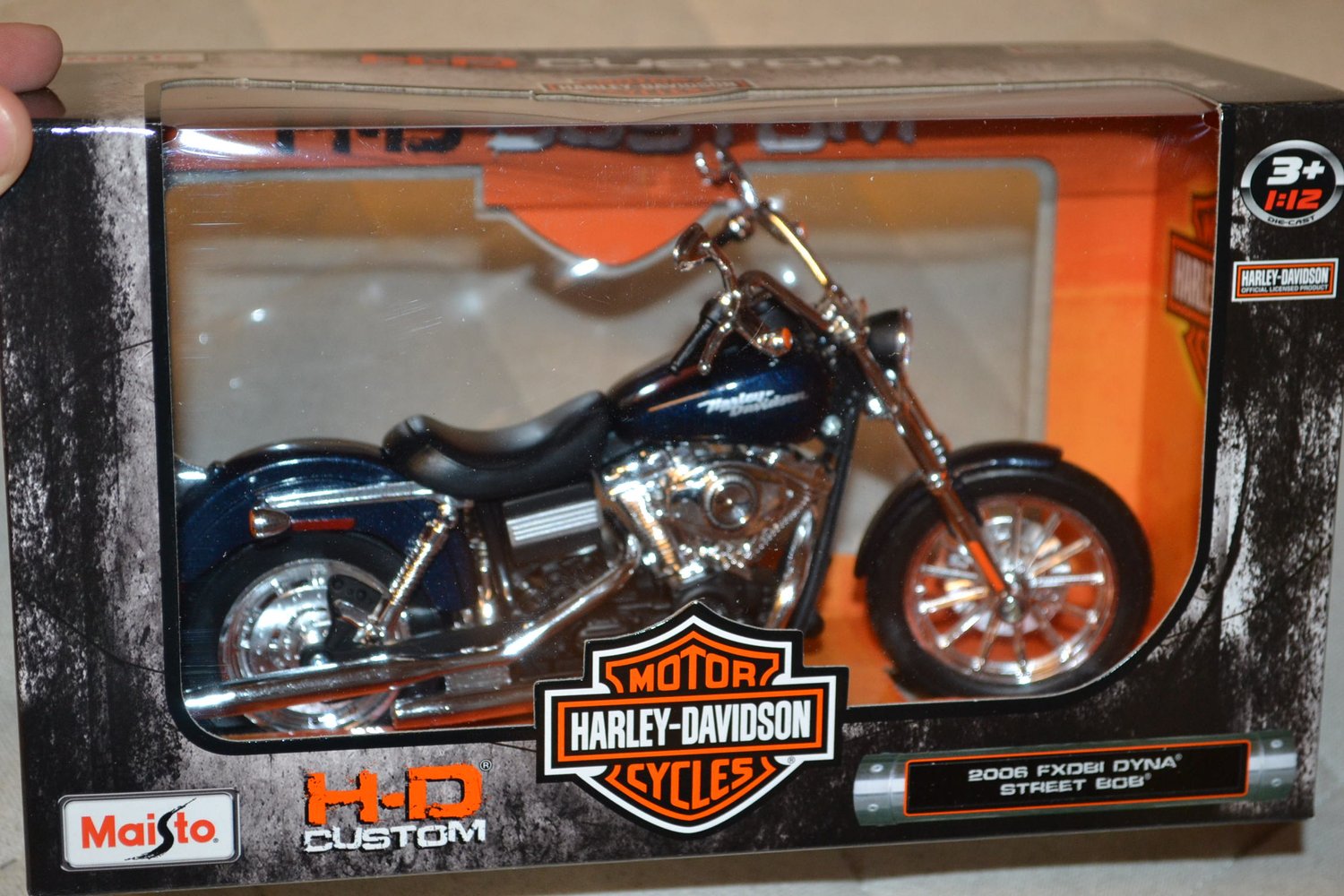 2006 FXDBI Dyna Street Bob Blå Harley-Davidson Motorcykel 1:12 Maisto 18cm Ny