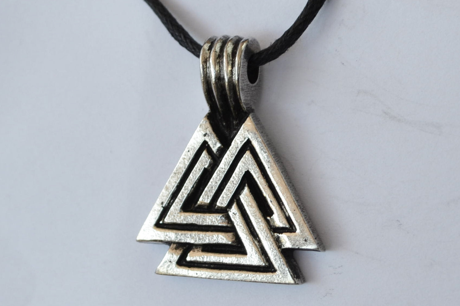 Stor Valknut Halsband Viking (Tenn Handgjord) Smycke Ny