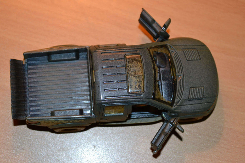 Ford F-150 SVT Raptor SuperCrew Svart 1:46 Kinsmart (Smutsig, lera) 13cm Ny