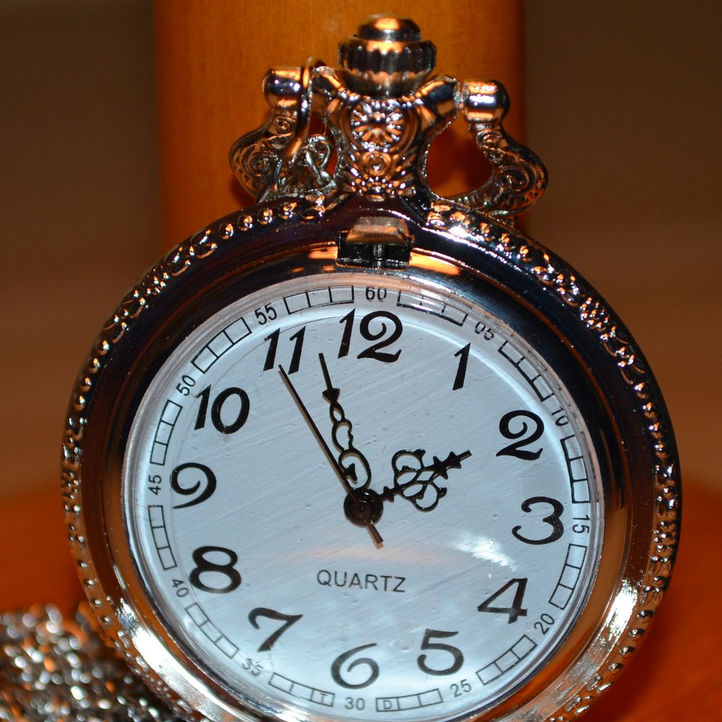 Sovjet Helsilver Fickur Hammare Skära Kommunist Klocka (Halsband) Ny