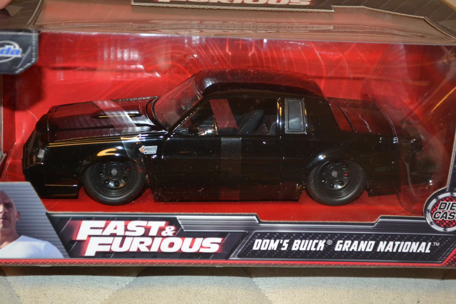Buick Grand National Svart 1987 Doms Fast & Furious 1:24 Jada 21cm Ny