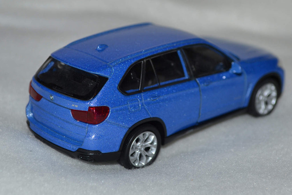 BMW X5 Blå 1:34, 1:39 Welly Nex Pullback Ny