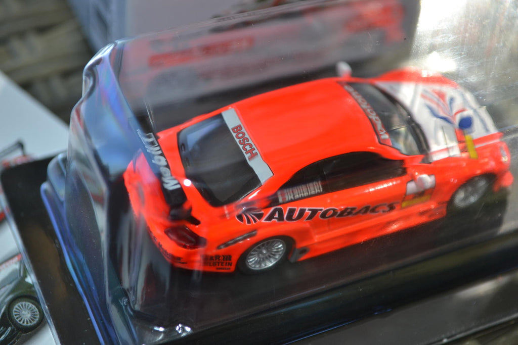 AMG CLK DTM Racing Svart Vodafon Mercedes-Benz 1:64 KYOSHO J