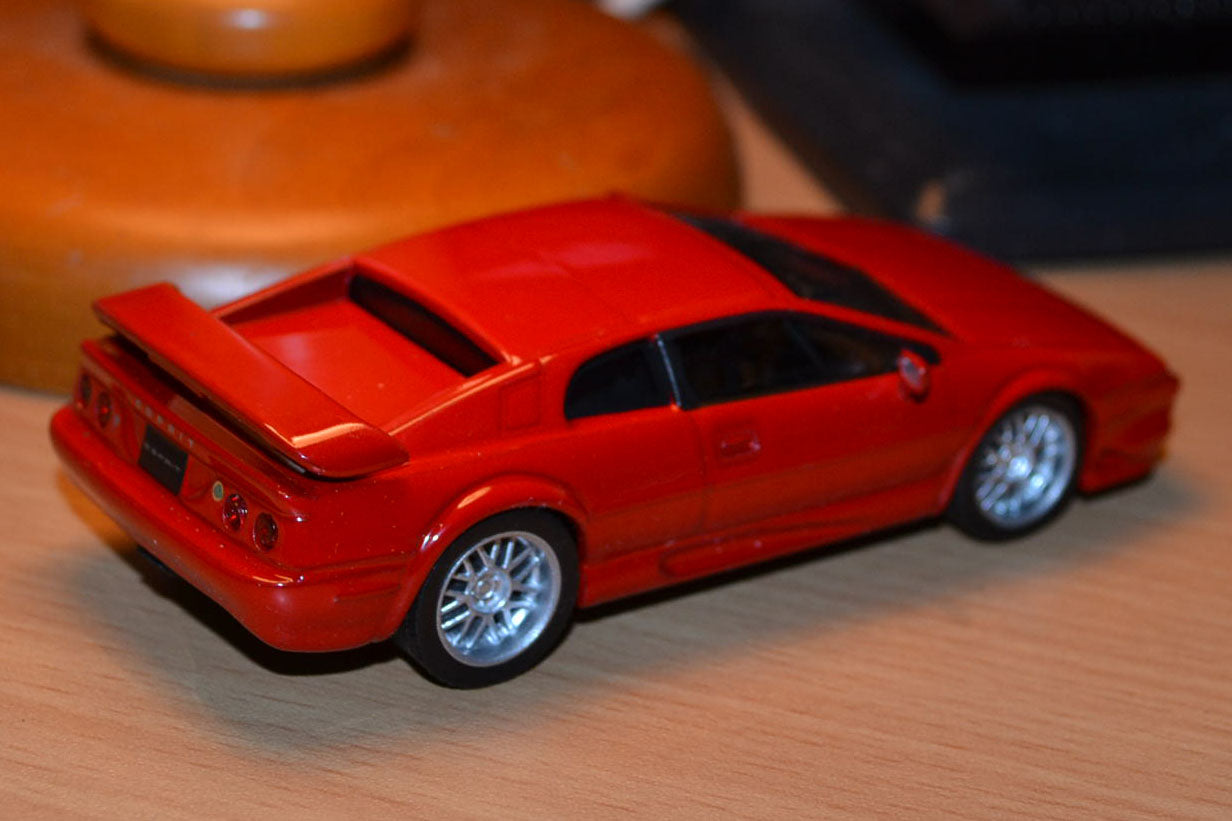Lotus Espirit V8 1:43 DeAgostini Röd Metallic Ny
