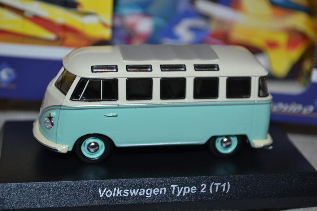 Volkswagen Type 2 T1 Folkbuss Vit/Blå 1:64 Solido 6,5cm Ny