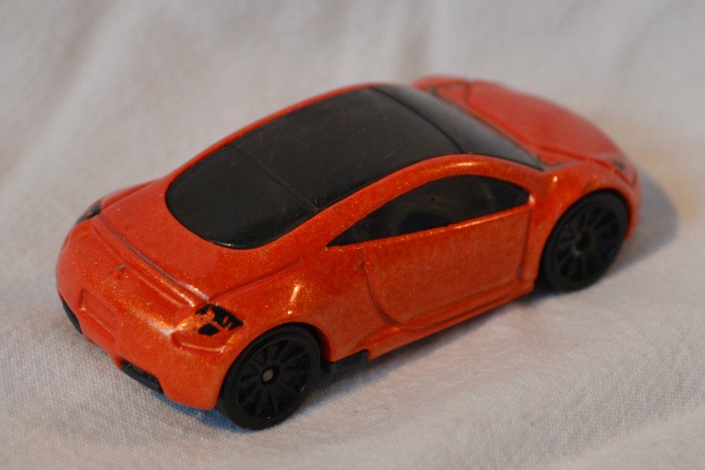 Mitsubishi Eclipse Concept Car Hot Wheels ca 1:64 Orange Fin