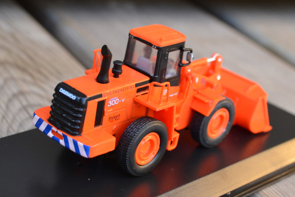 Doosan Daewoo Grävare 300-V 1:76 Stobart DeAgostini Ny