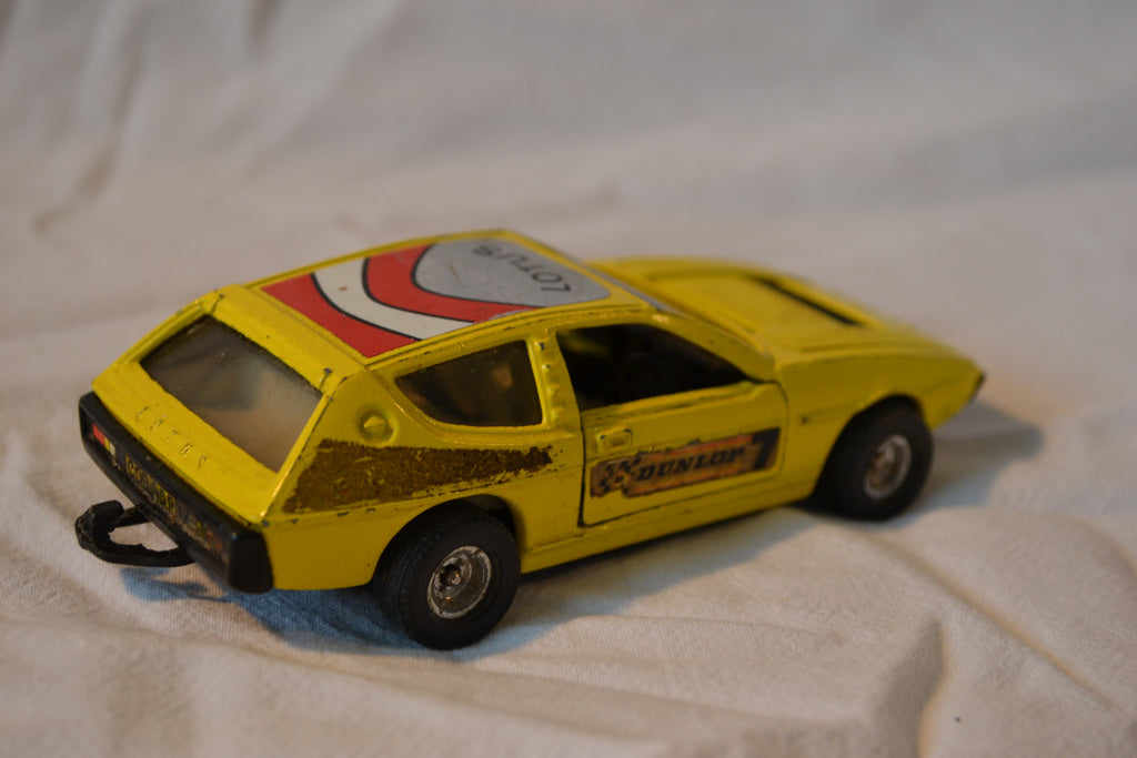 Lotus Elite 278081 Corgi 1976 Gul OK Skick
