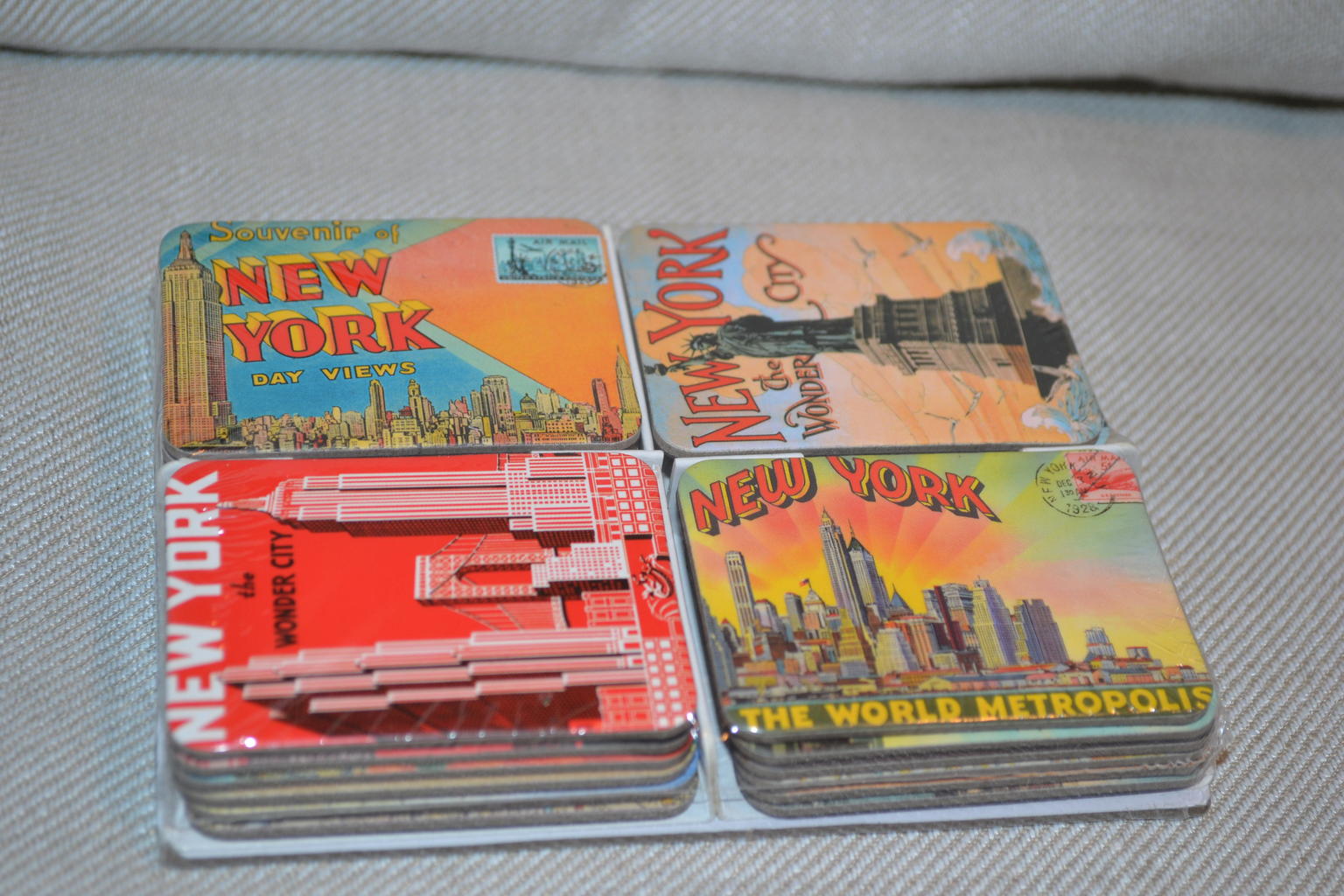 24st Magneter (New York, Vintage & Nya Designer) Kylskåpsmag