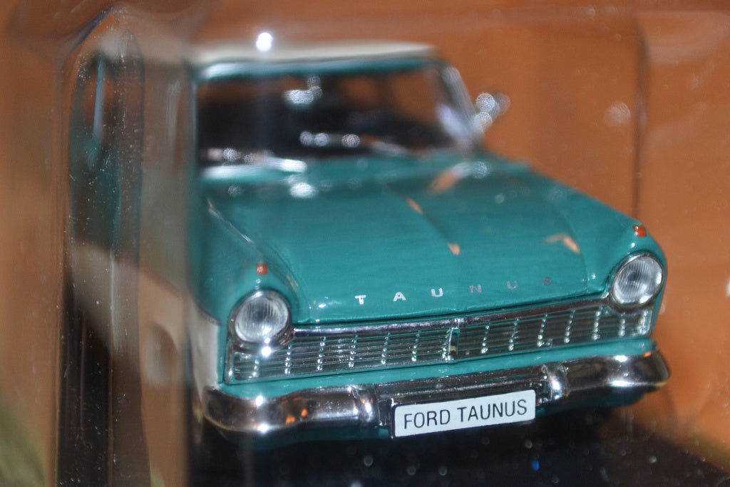 Ford Taunus 17M Grön/Vit 1:43 DeAgostini Ny