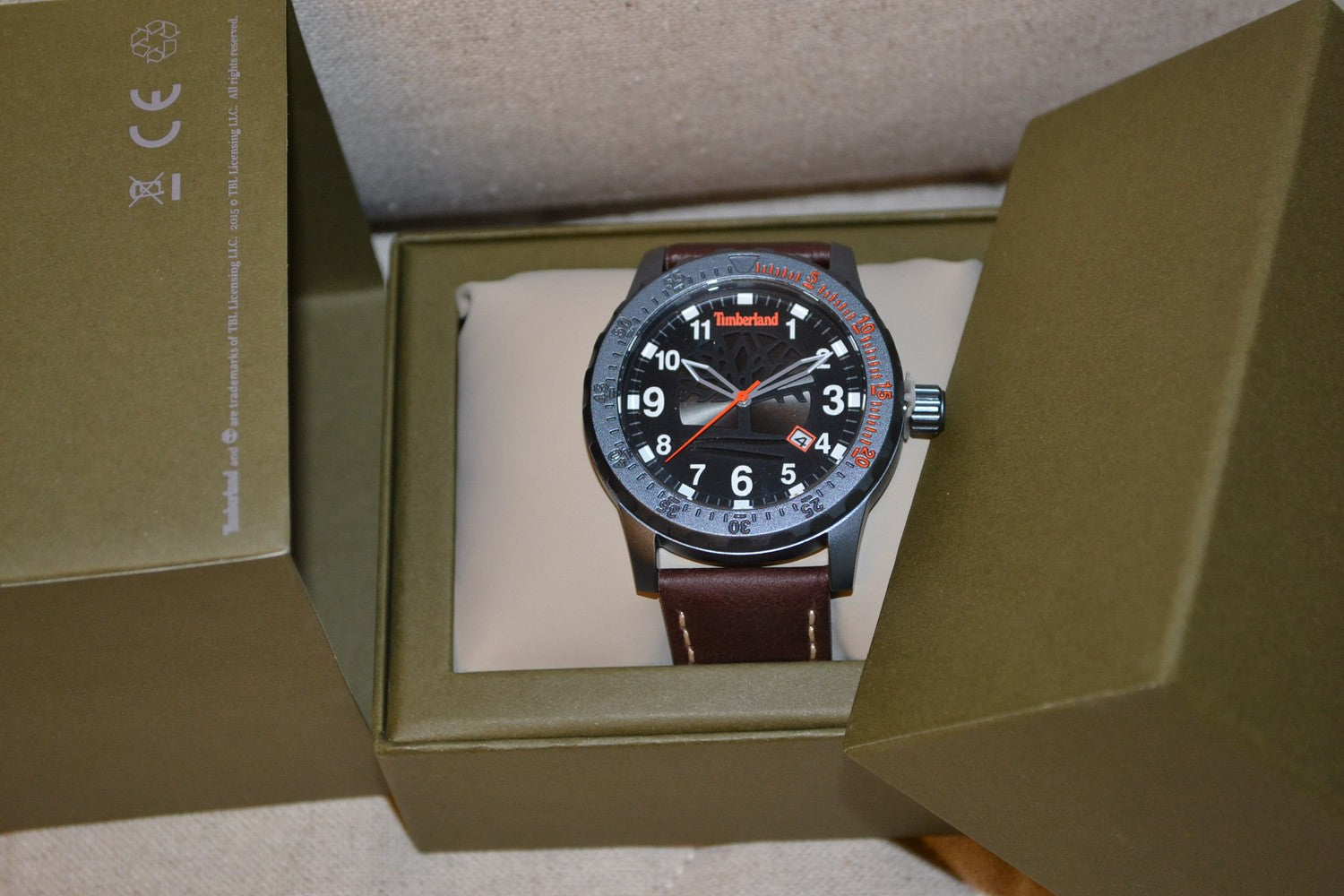 Timberland Grå Metall Läder Armbandsur Klocka 46mm TBL.15473JLU/02 Ny