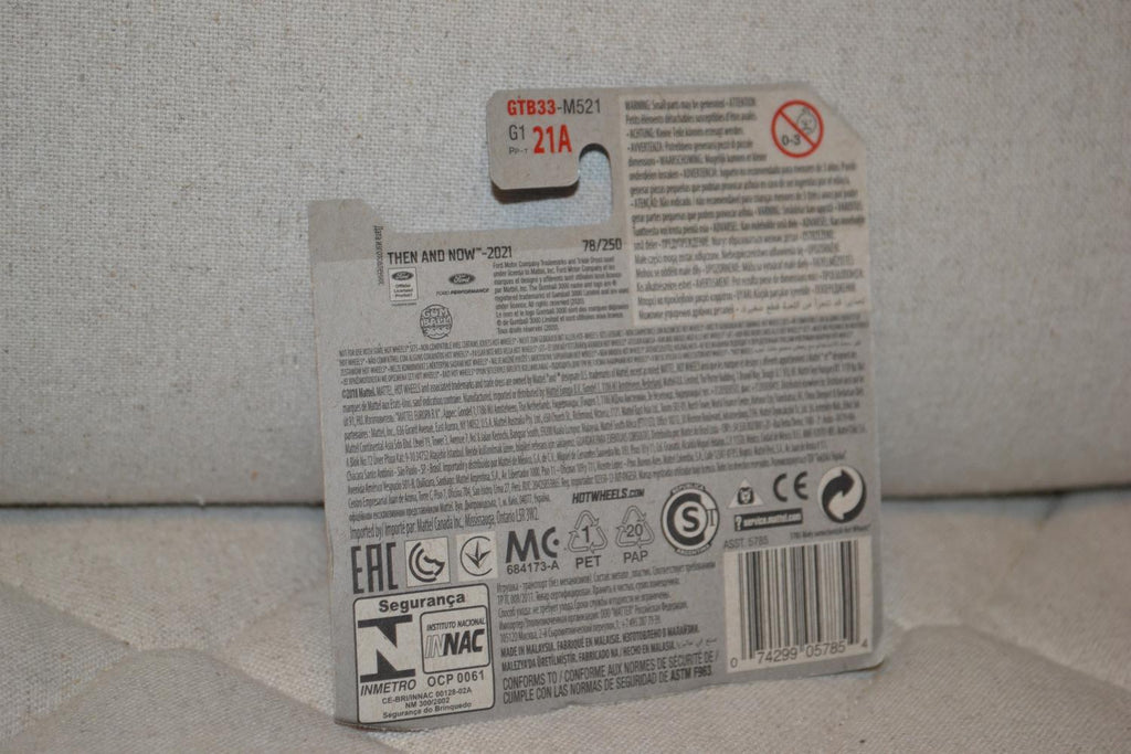 Ford GT-40 Vit Racing Gumball 3000 1:64 Hot Wheels 7cm Ny