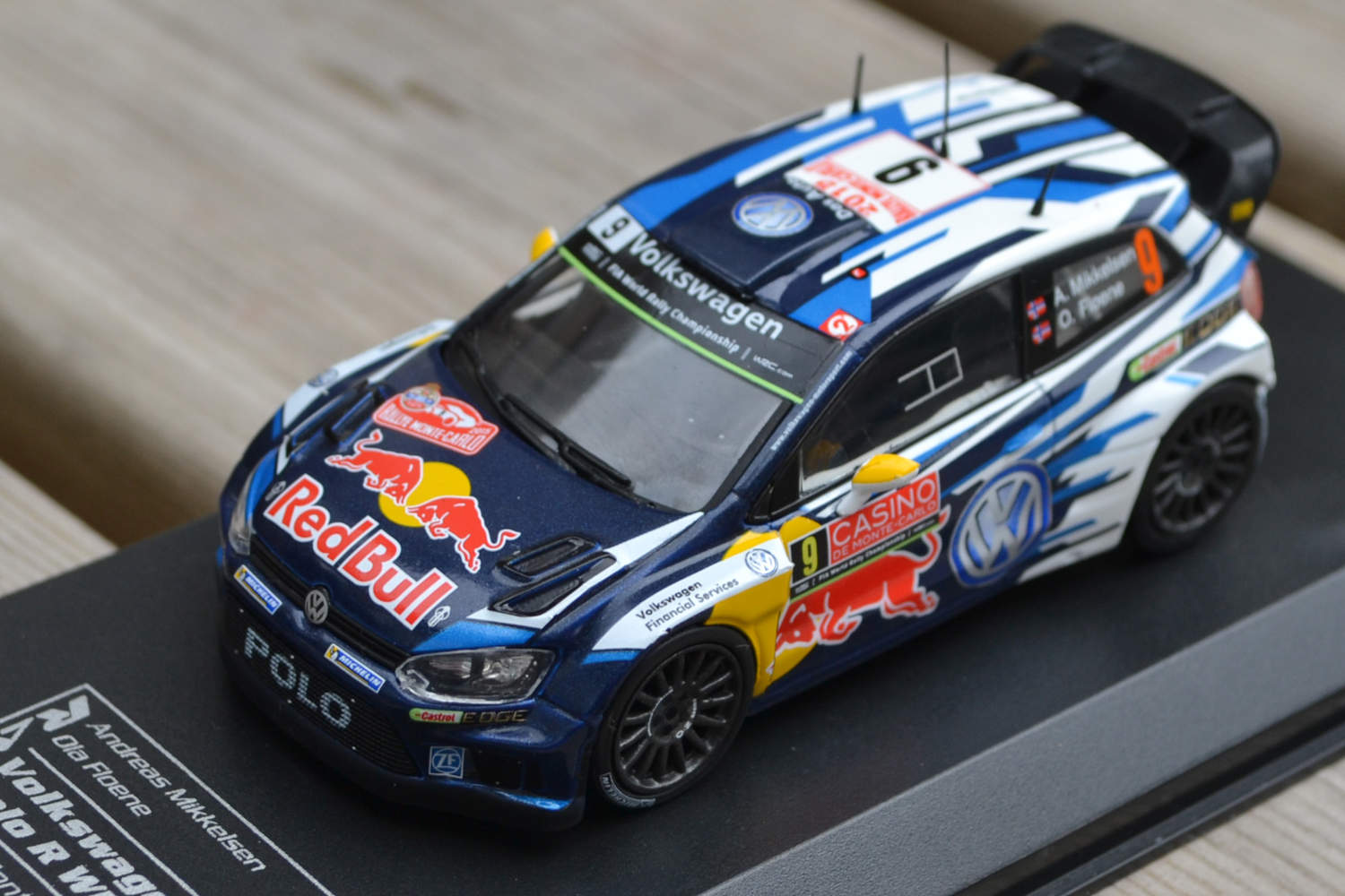 Volkswagen Polo R WRC fr. 2015 #9 A. Mikkelsen/O. Floene Norge 1:43 DeAgostini
