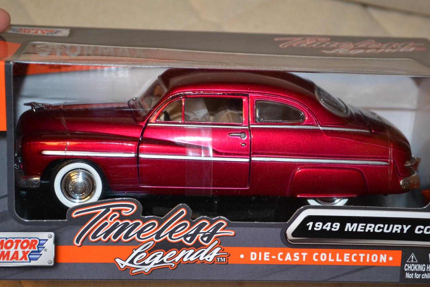 1949 Mercury coupe Röd 1:24 Motormax 21cm Ny