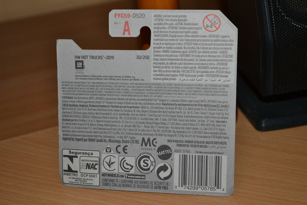 Custom '72 Chev Luv 1972 1:64 Hot Wheels (2019) Ny