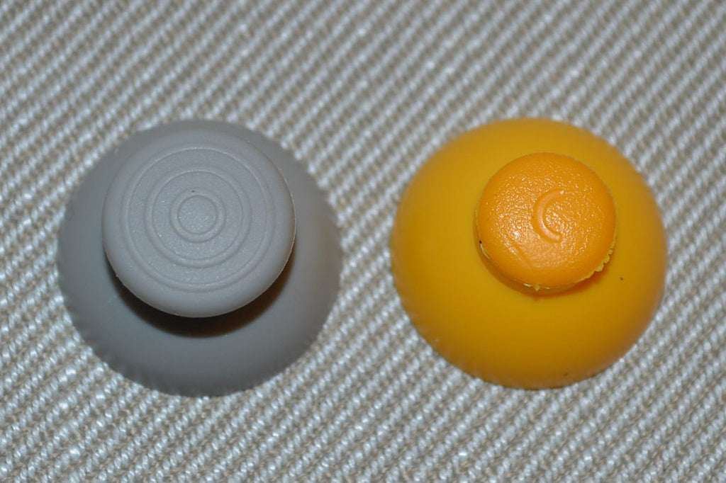 2st Spakar Gamecube (Gul+Grå) GC Joystick Spak Styrspakar Handkontroll Ny