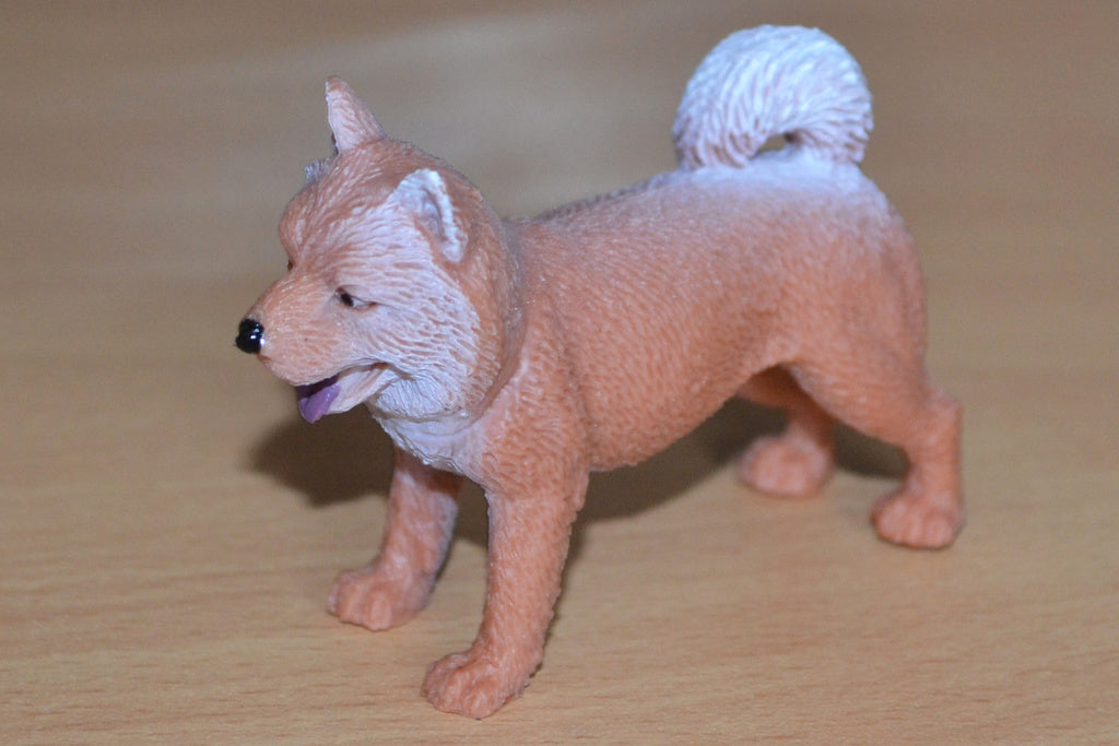 Akita Brun/Vit Hund 7cm Lek/Prydnad/Present Ny