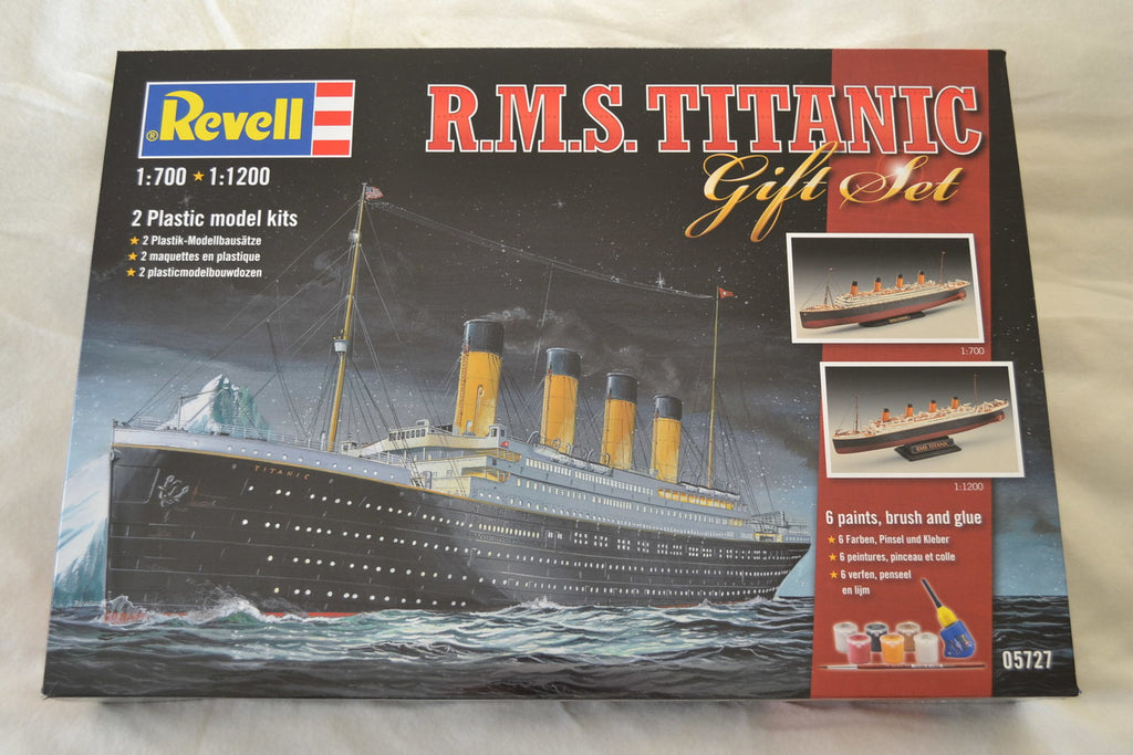 RMS Titanic Gift Set 2st Plastbyggsatser (1:700 & 1:200) Revell (m Färg, Lim mm)
