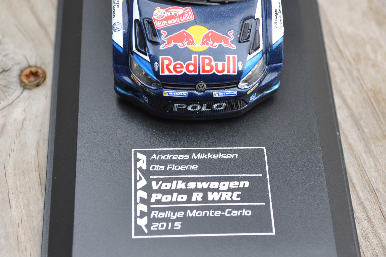 Volkswagen Polo R WRC fr. 2015 #9 A. Mikkelsen/O. Floene Norge 1:43 DeAgostini