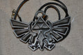 Stilren Zelda Logo m. Triforce Halsband Metall 6*3cm Ny